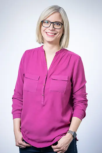 Profilbild Julia Fendrich AWADO Kommunikation
