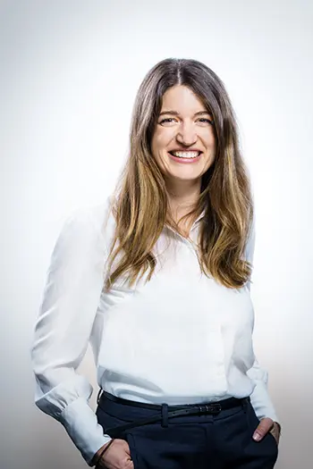 Profilbild Lisa Koenig-Topf AWADO Kommunikation